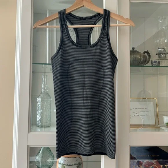 Lululemon Swiftly Tech Racerback Hyperstripe - Picture 5 of 8